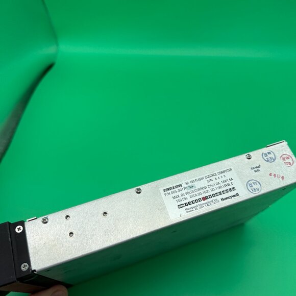 065-00176-7703 Bendix King KC-140 Flight Control‎ Computer - Picture 5 of 10